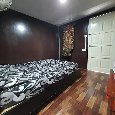 Maznah Guest House Cherating Exterior photo
