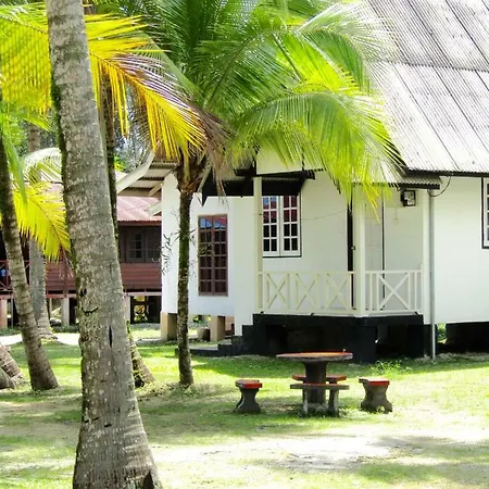 Maznah Guest House Cherating Exterior photo